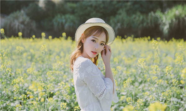 志仲镇标题：想找个女人帮忙生孩子的有效解决方案，助您圆梦家庭